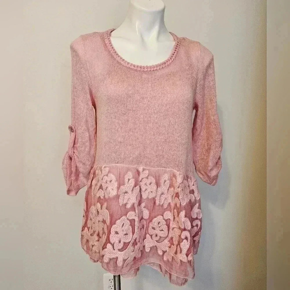 Belle France mohair blend feminine sequined sweater in soft pink. Made in Italy - Picture 1 of 10